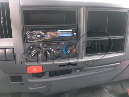 CD/DVD Radio, máy lạnh xe tải Isuzu 15t FVM 1500