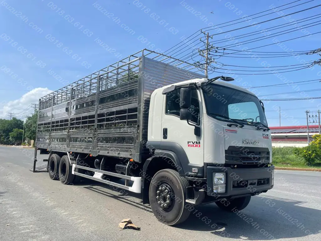 Xe tải chở gia súc Isuzu 15T bửng nâng 2 tầng FVM 1500
